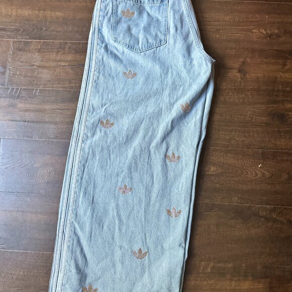 ADIDAS ORIGINAL Denim Rhinestone Pants with 3 strips - Light Blue- Size xl - Picture 3 of 10